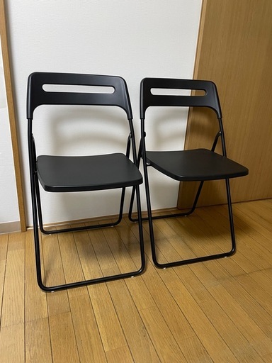 椅子　二脚　中古 引き取り先決まりました】中古 パイプ椅子 黒 IKEA 2脚 (t) 瑞江の椅子