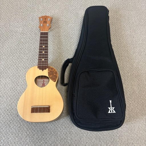 KoAloha Opio KSO-10S UPTペグ交換済み ピックガード付き　
