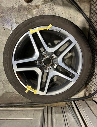 GLS350d W166 AMG純正21インチホイール