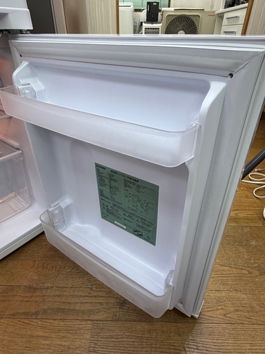 R50 激安冷蔵庫!! ELSONIC 2021年 83L EJ-R832W 2ドア 右開き