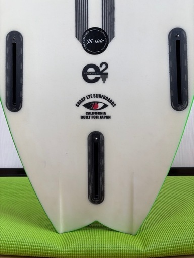 【SharpEye HT2.5 5’9” 27.7L ケース付 手渡し限定】