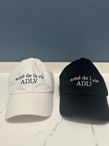 acme de la vieのロゴ刺繍