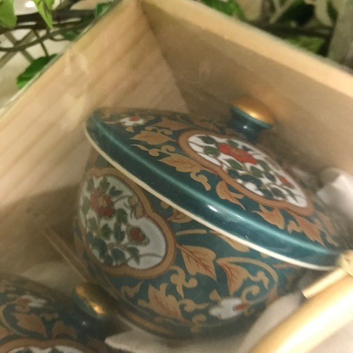 ジャングルジャングル貝塚店　食器　有田焼　茶器　揃え　緑　グリーン　花　植物　和風　オシャレ　未使用　貝塚市　二色浜