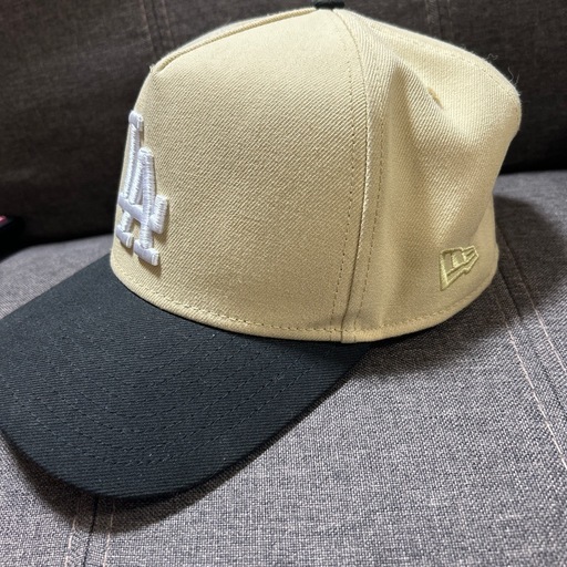 海外限定モデル　New Era LA Dodgers 9FORTY キャップ