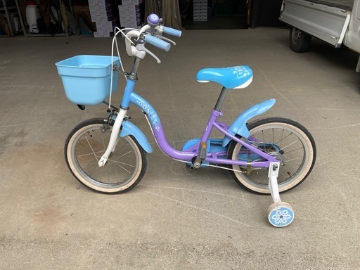 子供　自転車　アナと雪の女王　エルサ