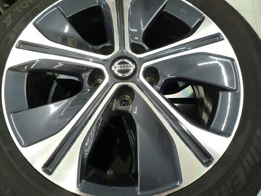 日産 キックス 純正 ホイール付タイヤ4本セット 17×6.5J 5H 114.3 IN45 BluEarth 205/55R17 2