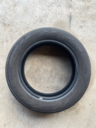 組み換え無料中古タイヤ155/65R14 75H 