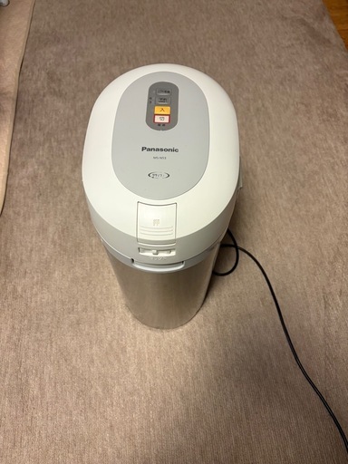 　商談中　
値下げ❣️美品‼️ 生ゴミを肥料に、Panasonic電動コンポスト　