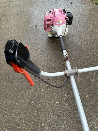 取引お相手決まりました  
刈払機 草刈機 bm
