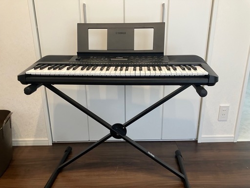 キーボード　YAMAHA PSR-E283