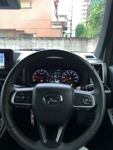 ダイハツ　タフト　カスタム　21000km（多少伸びます）