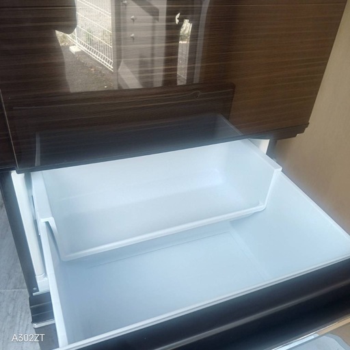 A6j4w0 送料設置無料三菱木目デザイン自動製氷機能付き大型冷蔵庫3ドア