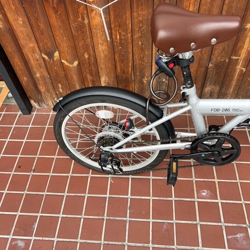 【リサイクル市場エコ伊川谷】折りたたみ自転車 Ville FDB-206 20インチ 6段変速 【取りに来られる方限定】