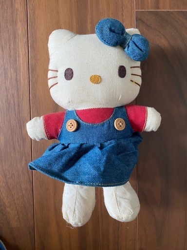 ハローキティ　ぬいぐるみ　