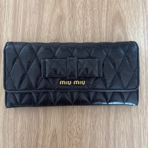 MIUMIU長財布