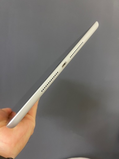 [美品]iPad第9世代　64GB Wi-Fiモデル Apple Pencil第1世代付き