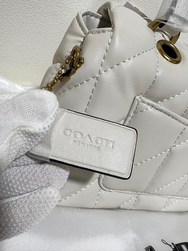 未使用品　COACH タビー トップハンドル バッグ キルティング　ホワイト ☆新品未使用☆ タビー トップ ハンドル バッグ・キルティング - メルカリ