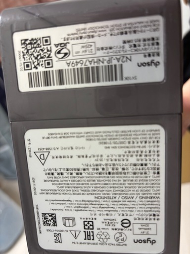 Dyson　掃除機 ダイソン 掃除機 Dyson Cyclone V10 Fluffy SV12 FF LF コードレス 