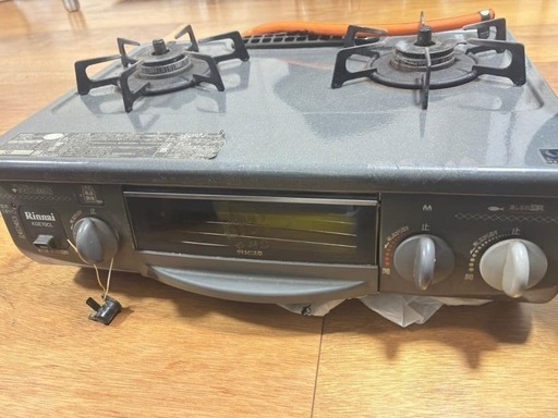 Rinnai製のLPガス用2口ガスコンロです。