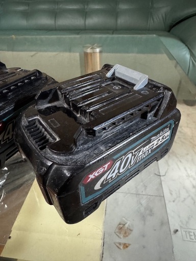 makita 40vmax マキタ 40Vmaxリチウムイオンバッテリ Li-ion 4.0Ah BL4040 A-69939 