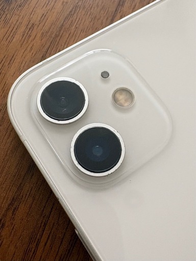 iPhone12 64G ホワイト　バッテリー77%