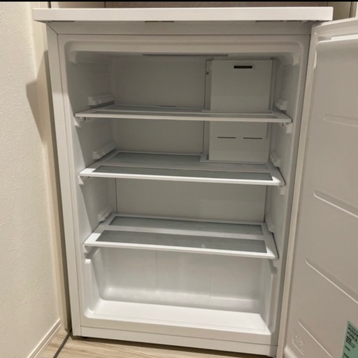 新品未使用　66㍑冷蔵庫