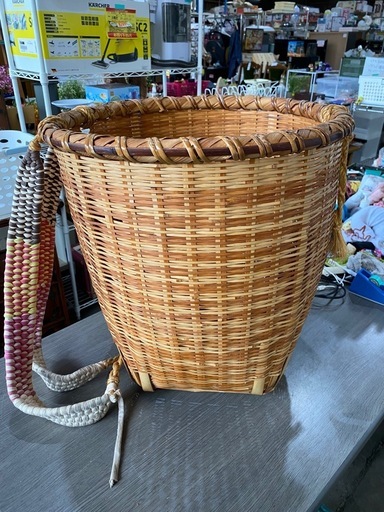 【7月8月⚠️休業中/詳細は説明文に】背負いカゴ 栗拾い