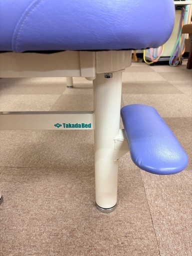 高田ベッド 施術ベッド マッサージベッド 有孔 幅55cm 長さ180cm 整骨院 整体院