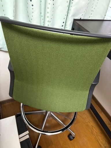 オカムラ 肘掛け付きハイチェア CA25HR-FWJ5