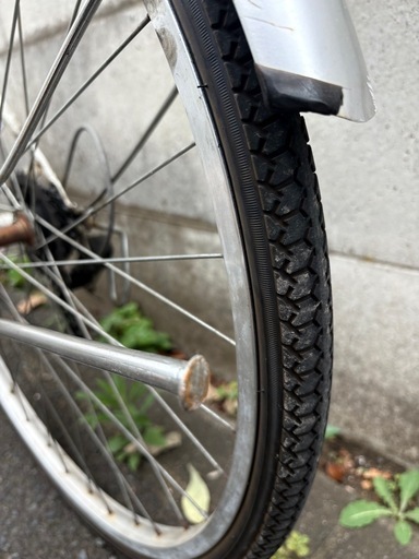自転車カゴ付き鍵付きタイヤ新品 (おの) 東村山のその他の中古あげます