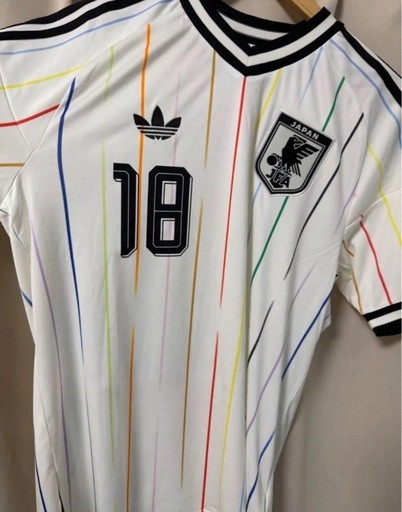 アディダス サッカー日本代表 ユニフォーム 18番 上田綺世　ユニフォーム