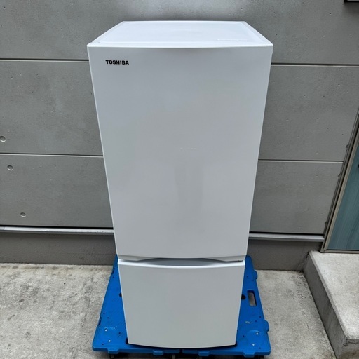 823⭐️2025年製美品★東芝　冷蔵庫　ホワイト　自動霜取り　一人暮らし
