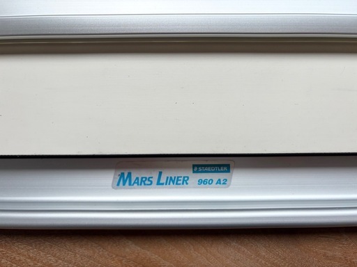 STAEDTLER マルスライナー 平行定規 A2判　製図板