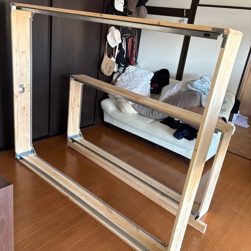 IKEAベッドフレームシングル、クイーン (ぽんぽん) 塚目のベッド
