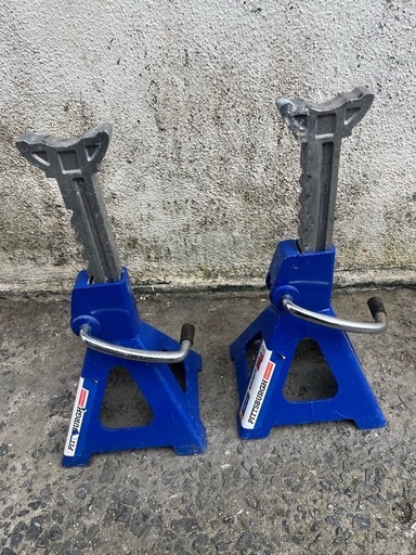 ジャッキスタンドアルミ製PITTSBURGH 3 Ton Aluminum Jack Stands?プロフ必読 Amazon.com: 3 Ton Light Weight Aluminum Racing Jack Stands 