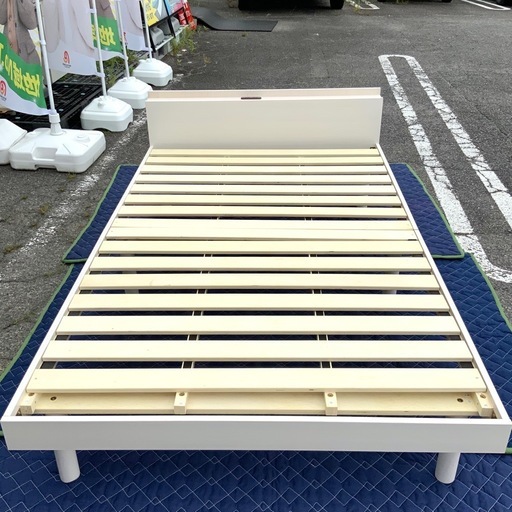 【中古品】アイリスオーヤマセミダブルベッド＋マットレス