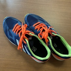 adidas  adizeroスニーカー　の画像