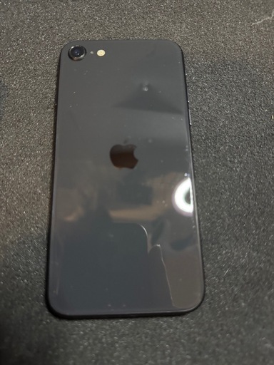 iPhonese 第二世代　ブラック　バッテリー81%