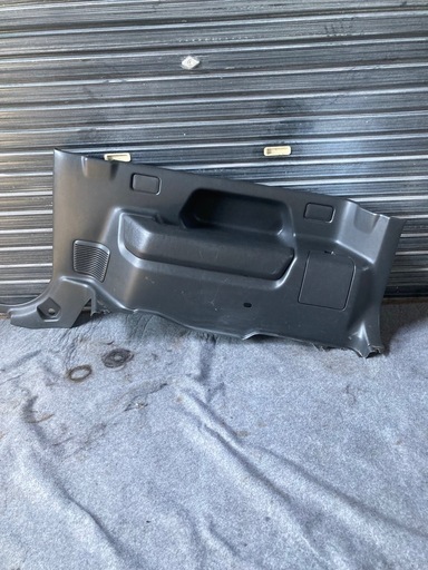 JB23W スズキ ジムニー  右 運転席側 クォーター 内張 トリム 76211-81A00