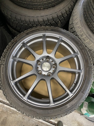 ランサー？245/40r18r