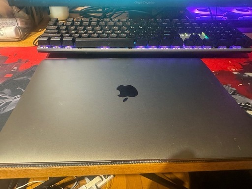 MACBOOK AIR RETINA 13in