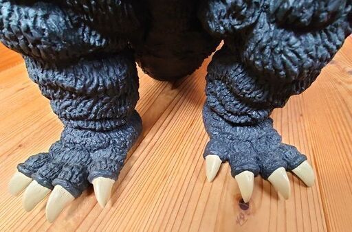 迫力のある大きさ！東京マルイ1/160ビオゴジ ゴジラ R/C ラジコン GODZILLA ビオランテ バージョンの表皮コスチューム★ Yahoo!オークション - 「ビオゴジ ラジコン」ゴジラ (ゴジラ、怪獣) の 