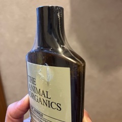 【新品】ペット用品　獣医師×AEAJ認定アロマセラピストと共同開発】犬 猫 イヤークリーナー 耳道内 消臭 除菌 耳洗浄液 100ml 日本製 「なめても大丈夫、低刺激 耳 洗浄 」 THE ANIMAL ORGANICS ペット用 耳のケア 100ml アニマルオーガニックの画像