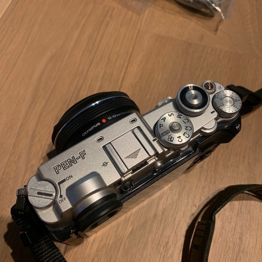 【シャッター数 947】OLYMPUS PEN-F ミラーレス一眼カメラ