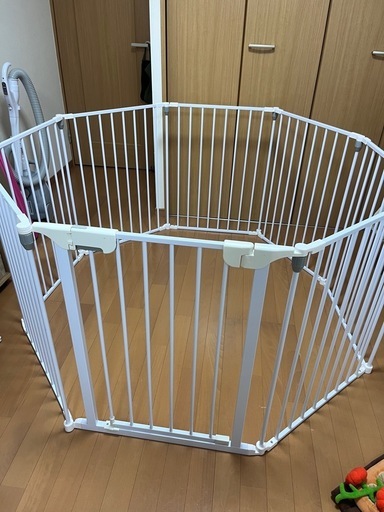 【美品】ペットサークル ドア付8枚セット 折りたたみ可能