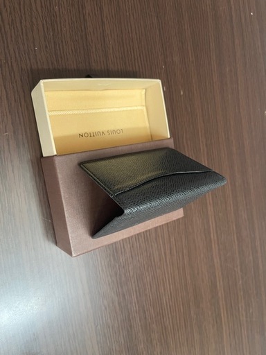 ルイビトン　タイガ　名刺入れ