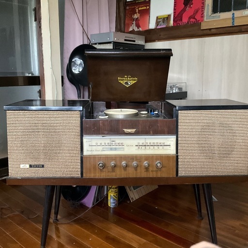 真空管レコードプレーヤー