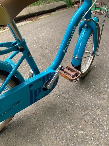 お取り置き中〜補助輪付き自転車