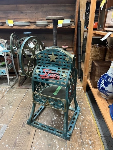 ●昭和レトロ！ STAR (スター)ブランド 手動式かき氷機 昭和初期〜中期 (1920年代〜1950年代頃) 業務用　店舗のディスプ