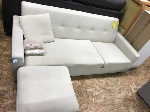 ジャングルジャングル貝塚店　コーナーソファー　アイボリー　脚付き　オットマン　家具　リサイクルショップ　貝塚市　二色浜